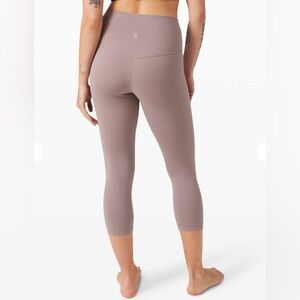 Lululemon Align Crop 21" cool